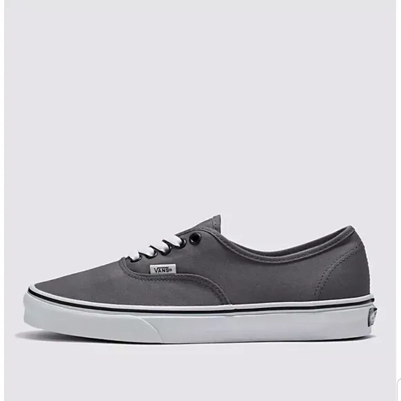 VANS Authentic Shoe sz 11.5 NWT