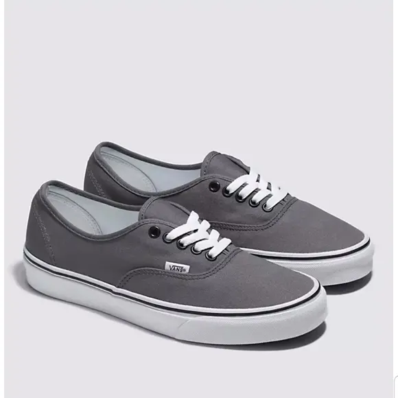 VANS Authentic Shoe sz 11.5 NWT