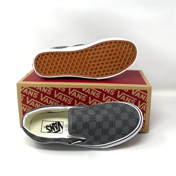 VANS Classic Slip On Sneaker Canvas Pewter Skate Shoe Low Women Size VN0A7Q5DPWT