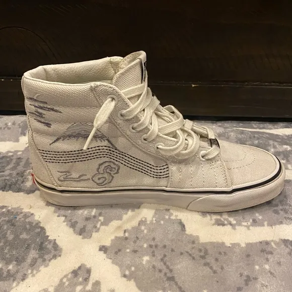 VANS COBRA KAI Sk8-Hi (True White/Multi) Skate Shoes Men’s Size‎ 6.5