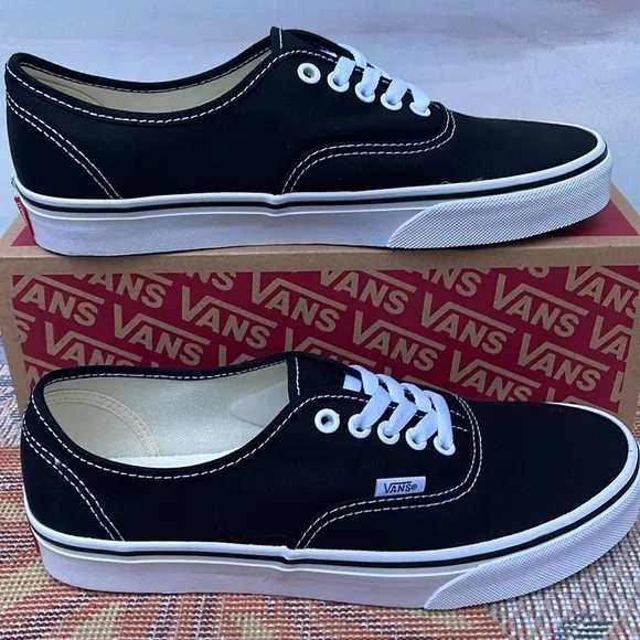 Vans Men’s Authentic BlackVN000EE3BLK Sneakers