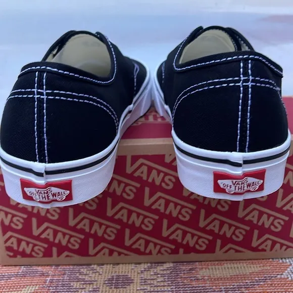 Vans Men’s Authentic BlackVN000EE3BLK Sneakers