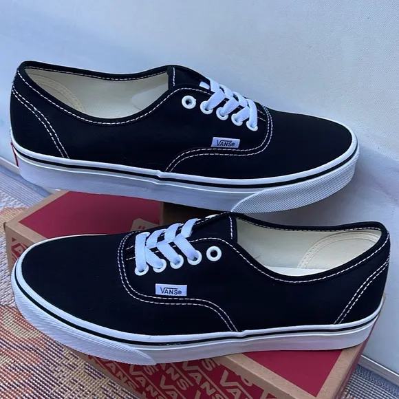 Vans Men’s Authentic BlackVN000EE3BLK Sneakers