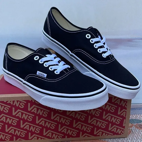 Vans Men’s Authentic BlackVN000EE3BLK Sneakers