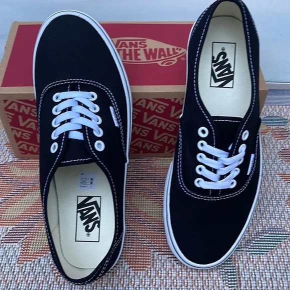 Vans Men’s Authentic BlackVN000EE3BLK Sneakers