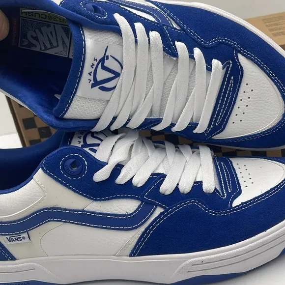 Vans Men's Blue and White Sneakers Rowan 2True Blue/WhiteVN0A2Z3IAMQ