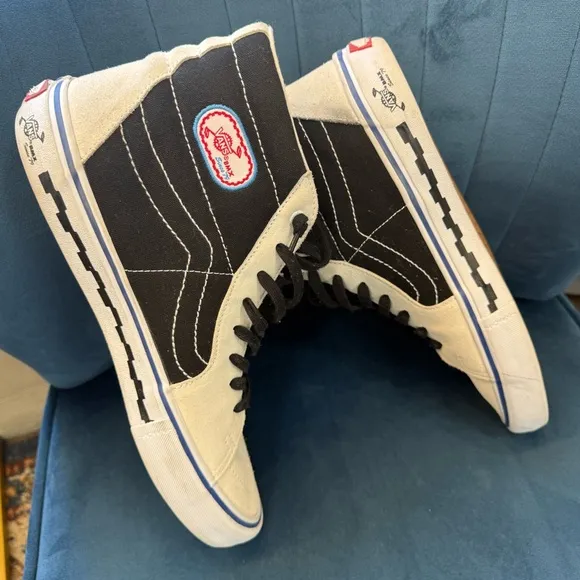 Vans Men's High-Top Sneakers - Black and Cream 2019Sk8-Hi Pro 'BMX '79'