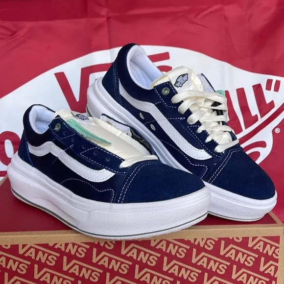 Vans Men’s Old Skool OverPop Color Dress BluesVNOA7Q5ELKZplatforms - sneakers
