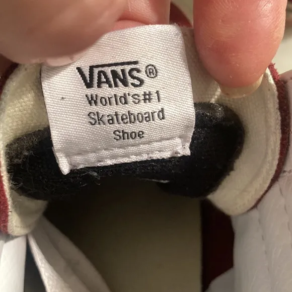 Vans off the Wall Skateboard Red Suede Leather Hitop Sneakers Men 9 Women 10.5