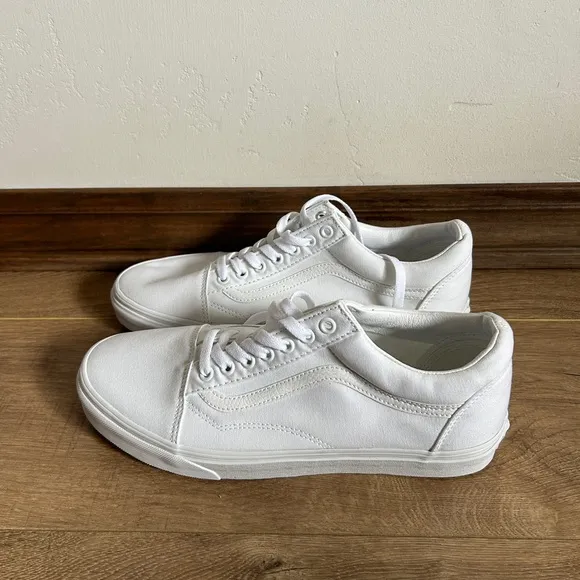 Vans Old Skool True White Sneakers