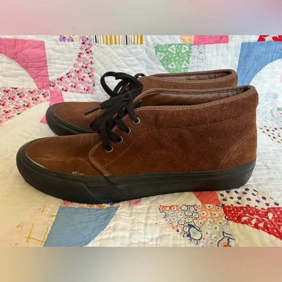 VANS PRO brown suede sneakers skateboard shoes, men’s size 10.5. EUC