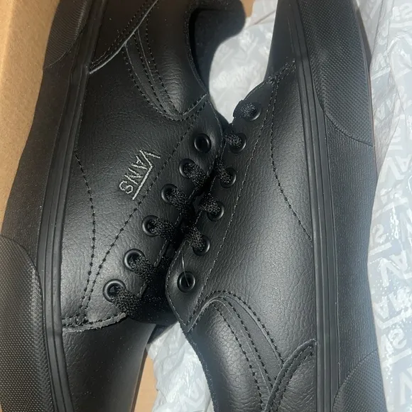 Vans Seldan Sneaker | (Tumble) Black/Black | Size 7.5 Mens | NEW!!!!🖤👟