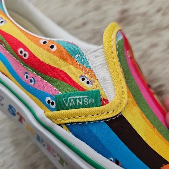 Vans Sesame Street Boys Girls Slip-on Sneakers Shoes Multicolor Size 1 NEW