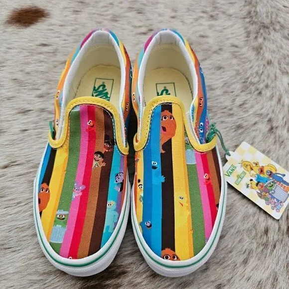 Vans Sesame Street Boys Girls Slip-on Sneakers Shoes Multicolor Size 1 NEW