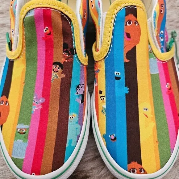 Vans Sesame Street Boys Girls Slip-on Sneakers Shoes Multicolor Size 1 NEW