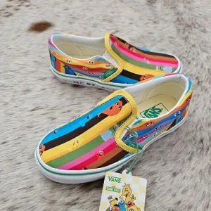 Vans Sesame Street Boys Girls Slip-on Sneakers Shoes Multicolor Size 1 NEW
