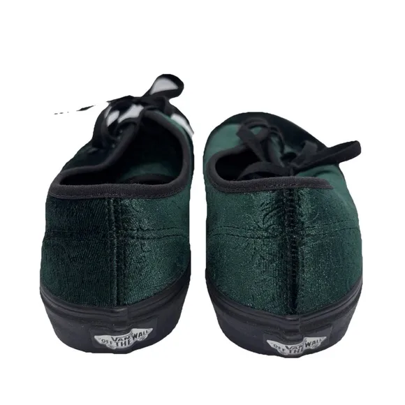 Vans Shoes Lace up Velvet Size Jungle Green Skateboard NEW IN BOX - Men's 9.5