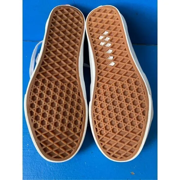 Vans Shoes Men's Sz 5.5 and women size 7 Gray SK8-Hi Top Skateboard Sneakers 721