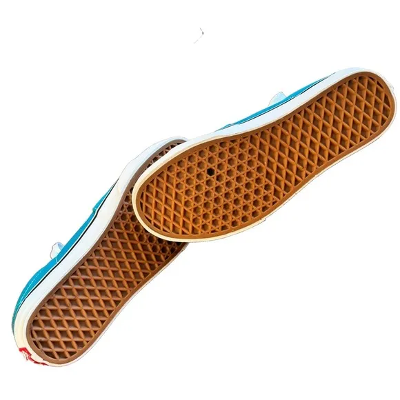 VANS - Sk8-Hi- Men’s Classic High Top Skate Shoe Sz 9 Womens / 7.5 Mens Blue