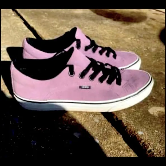 Vans Suede Purple Unisex Skateboard Sneakers Men’s Size 10 Women’s Size 11 Rare