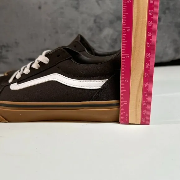 Vans Ward Low-Top Skate Sneakers Brown Gum Sole Casual Shoes Kids Size‎ 6