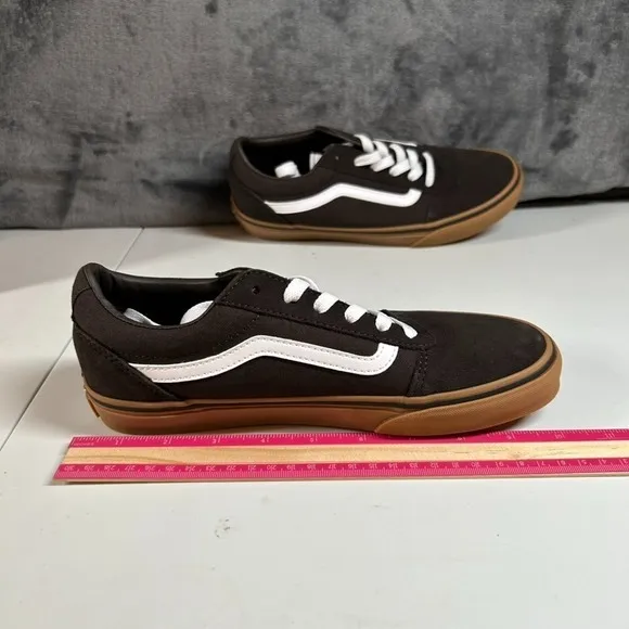 Vans Ward Low-Top Skate Sneakers Brown Gum Sole Casual Shoes Kids Size‎ 6