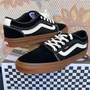 Vans WMNS Chukka Low SidetripeBlack/GumVN0A5KQZB9M Snickers