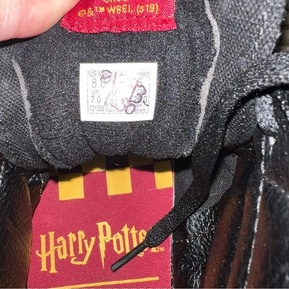 Vans x Harry Potter Gryffindor SK8-Hi Suede Sneakers Men’s 8 / Women’s 9.5