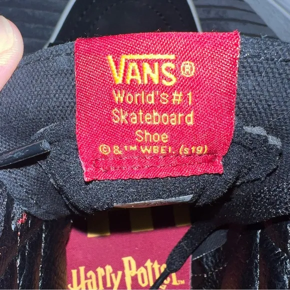 Vans x Harry Potter Gryffindor SK8-Hi Suede Sneakers Men’s 8 / Women’s 9.5