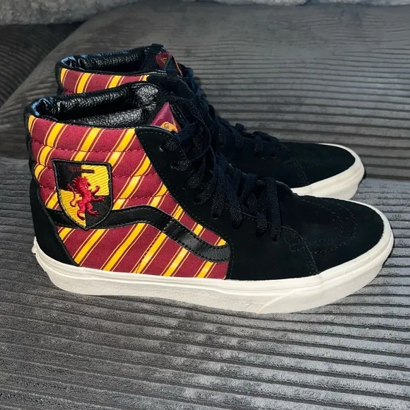Vans x Harry Potter Gryffindor SK8-Hi Suede Sneakers Men’s 8 / Women’s 9.5