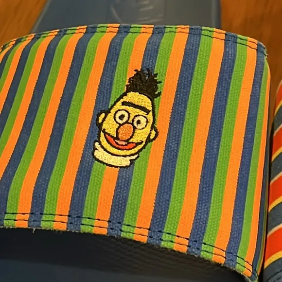Vans x Sesame Street Bert and Ernie La Costa Slides Sandals shoes Men’s 13