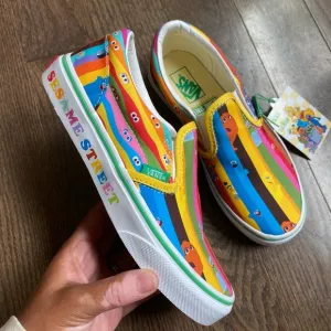 Vans x Sesame Street Slip On Shoes Kids size 3