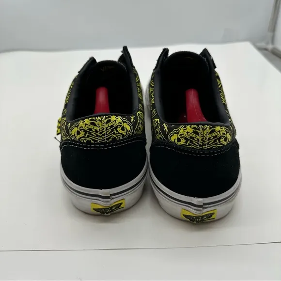 Vans X SpongeBob Mens 11.5 Old Skool Gigliotti Skateboard Shoes Sneakers Low