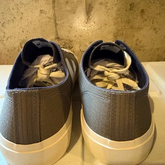 Veja Brown and White Sneakers Classic Low-Top Design