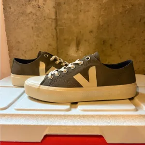 Veja Brown and White Sneakers Classic Low-Top Design