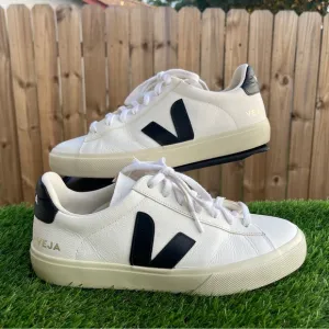 Veja Campo White/Black Leather Size 8M/9.5W