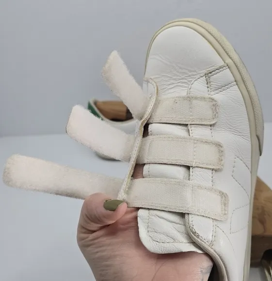 Veja | Recife white green leather tennis prep low-top sporty sneakers | WMS 9.5