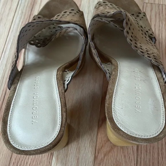 Veronica Beard Sandals Womens 9.5 Gaynor Suede Platform Mule Hazelwood Vacation