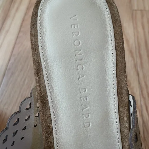 Veronica Beard Sandals Womens 9.5 Gaynor Suede Platform Mule Hazelwood Vacation