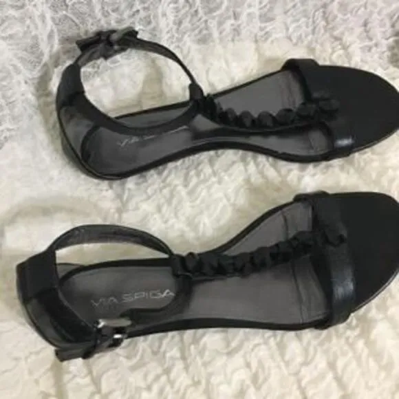 Via Spiga NIB Jeweled T-Strap Flat Sandals Size  6.5M