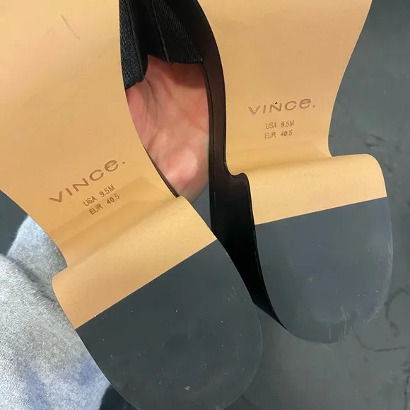 Vince Black Margo Mules Sleek Modern Design