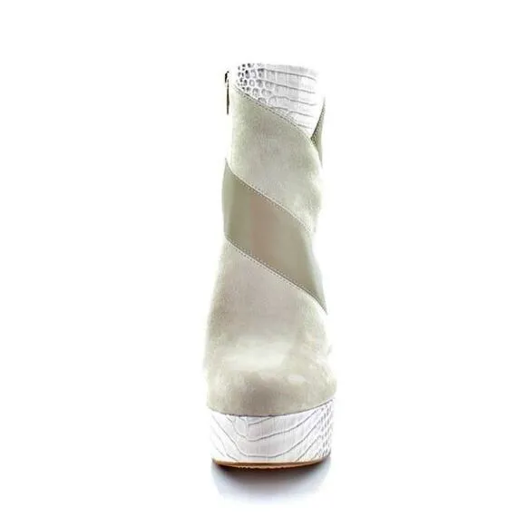 VINCE CAMUTO &quot;GILISAMA&quot; ALMOND BEIGE LEATHER BLOCK HEEL PLATFORM ANKLE BOOT🆕