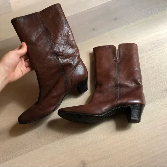 Vintage 100% Leather Elgin Sherpa Lined Boots Women’s 7