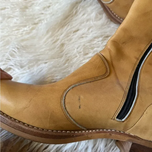 Vintage 1970s Levi’s Men’s Leather Heeled Boots