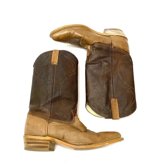 Vintage 1970s two tone brown leather cowboy boots