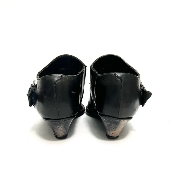 Vintage 1980s black leather studded buckle western biker ankle boots