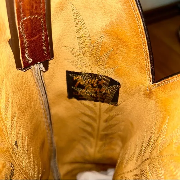 Vintage 1980s Tony Lama Brown Leather Cowboy Boots