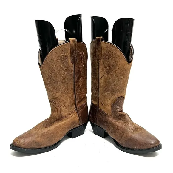Vintage 1990s men’s brown leather western style pull on cowboy boots