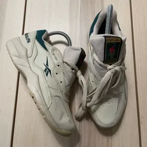 Vintage 1996‎ Reebok Olympic Atlanta Games Track Runner Shoes