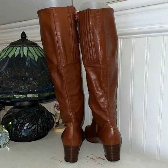 Vintage 60s Cobbies leather boots